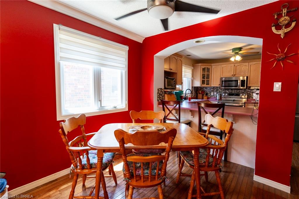 13-694 Grey Street Property Photo 15