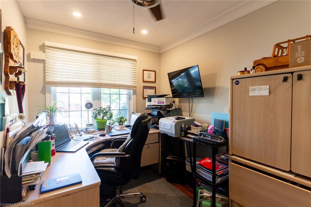 13-694 Grey Street Property Photo 19