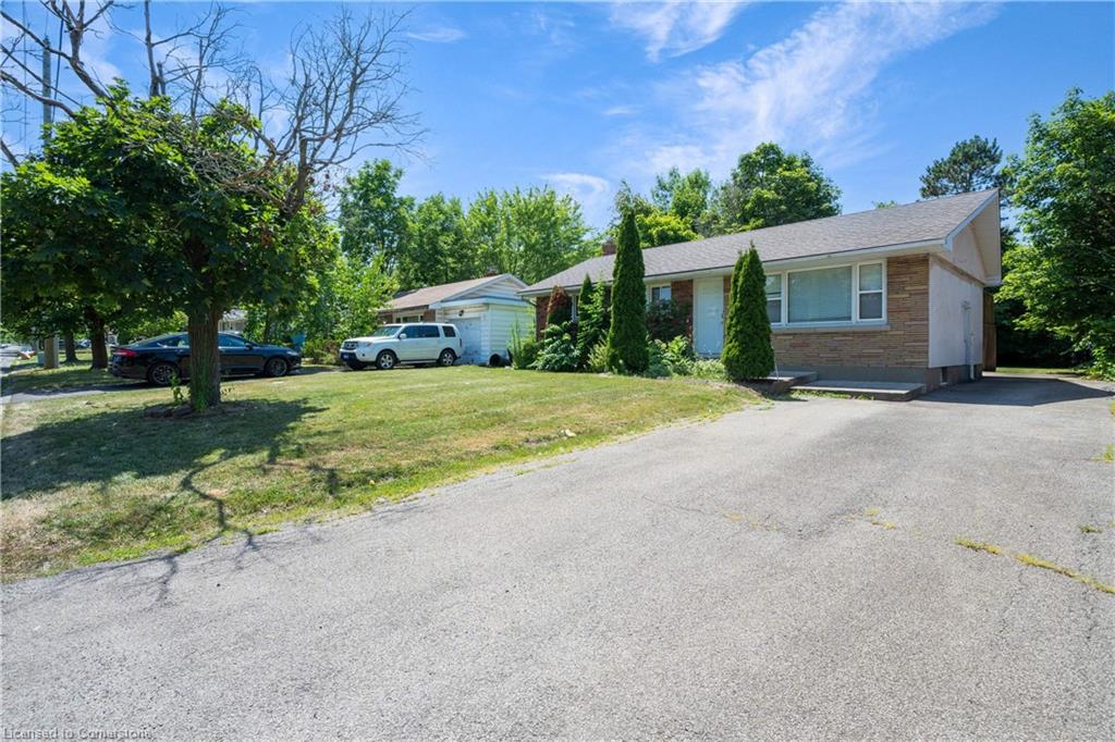 84 Jacobson Avenue Property Photo 2