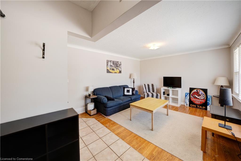 84 Jacobson Avenue Property Photo 7