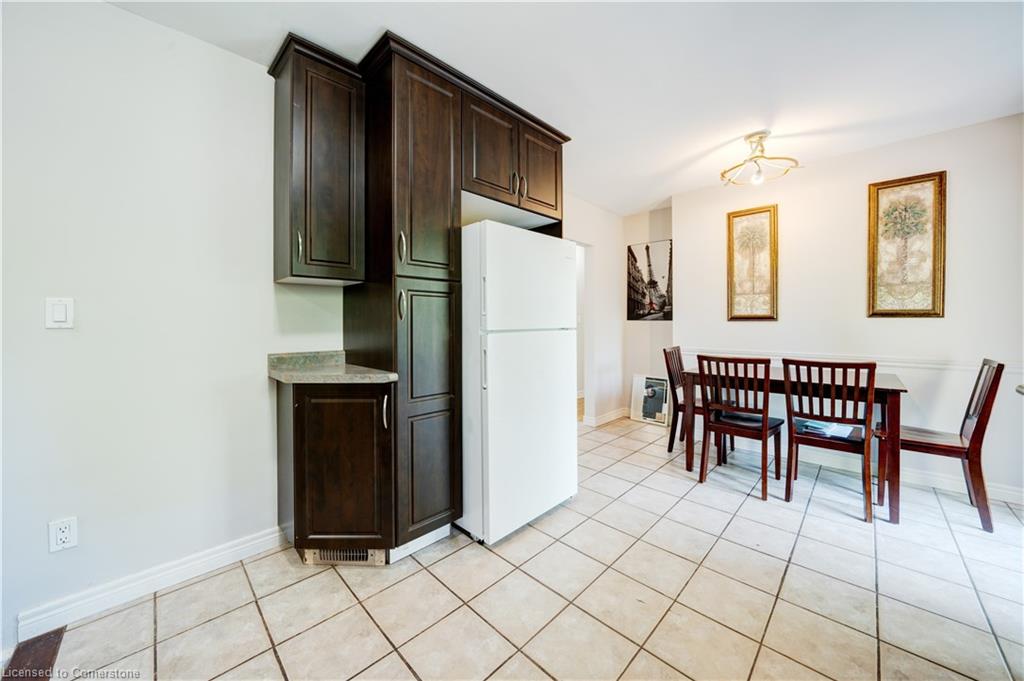 84 Jacobson Avenue Property Photo 19