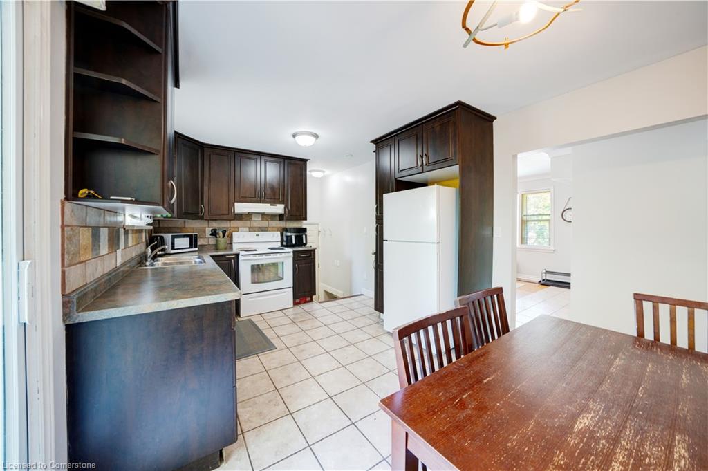 84 Jacobson Avenue Property Photo 20