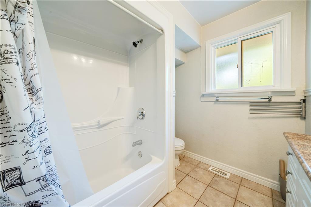 84 Jacobson Avenue Property Photo 27