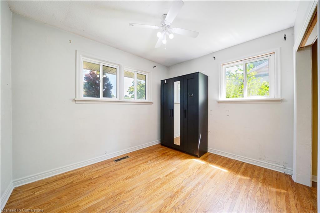 84 Jacobson Avenue Property Photo 28