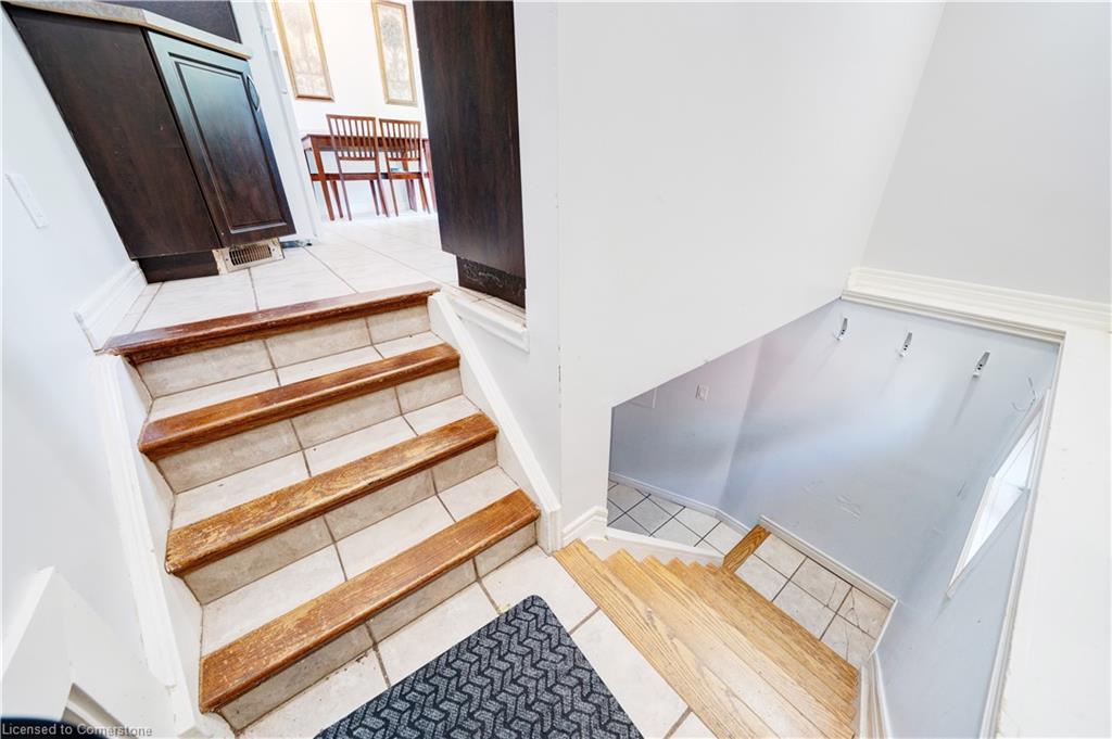 84 Jacobson Avenue Property Photo 33