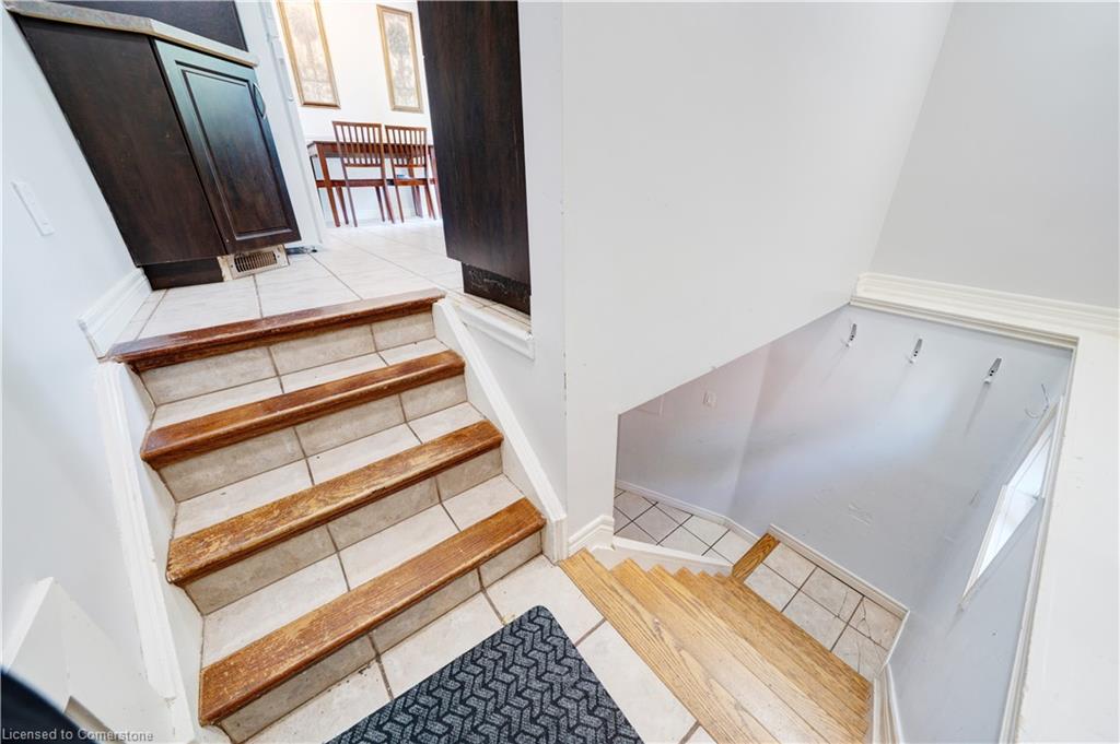 84 Jacobson Avenue Property Photo 34