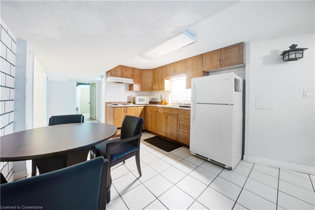 84 Jacobson Avenue Property Photo 36