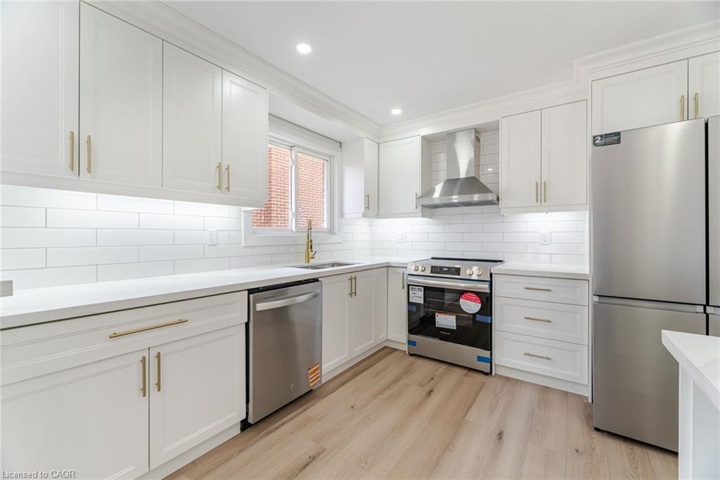 477 Fergo Avenue Property Photo 3