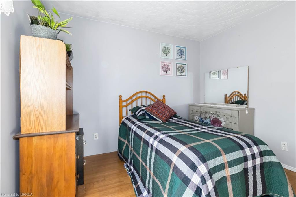 83 Locks Road Property Photo 13