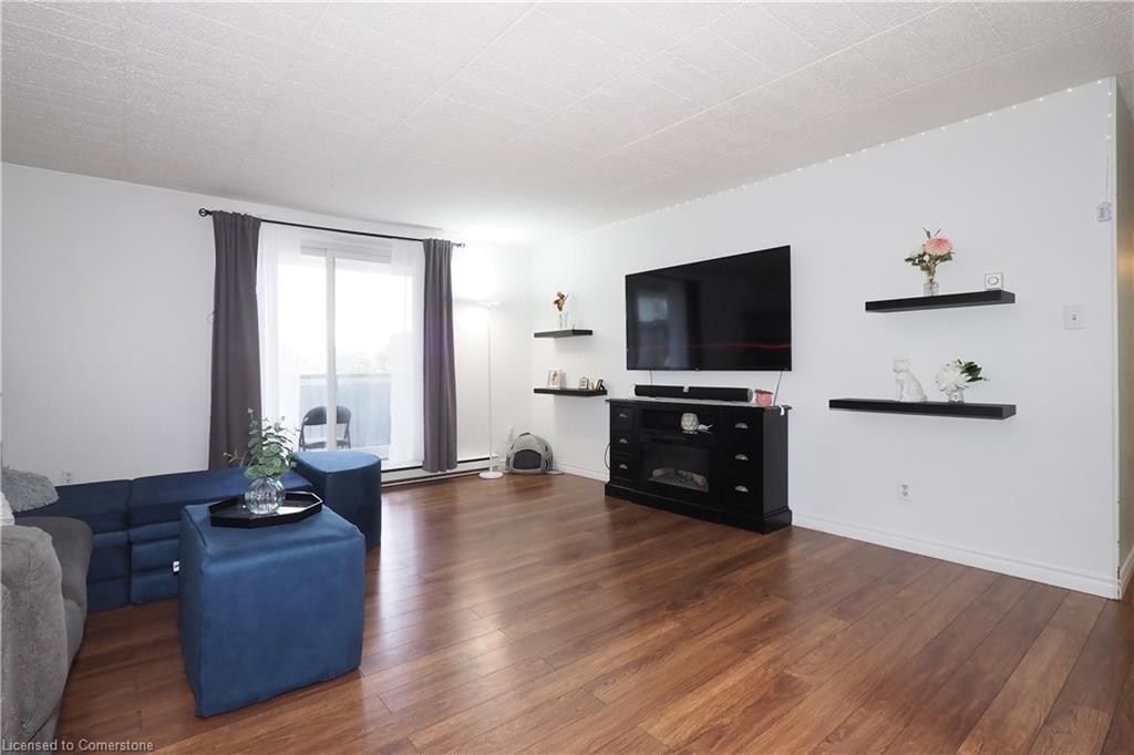206-6 Walton Avenue Property Photo 20