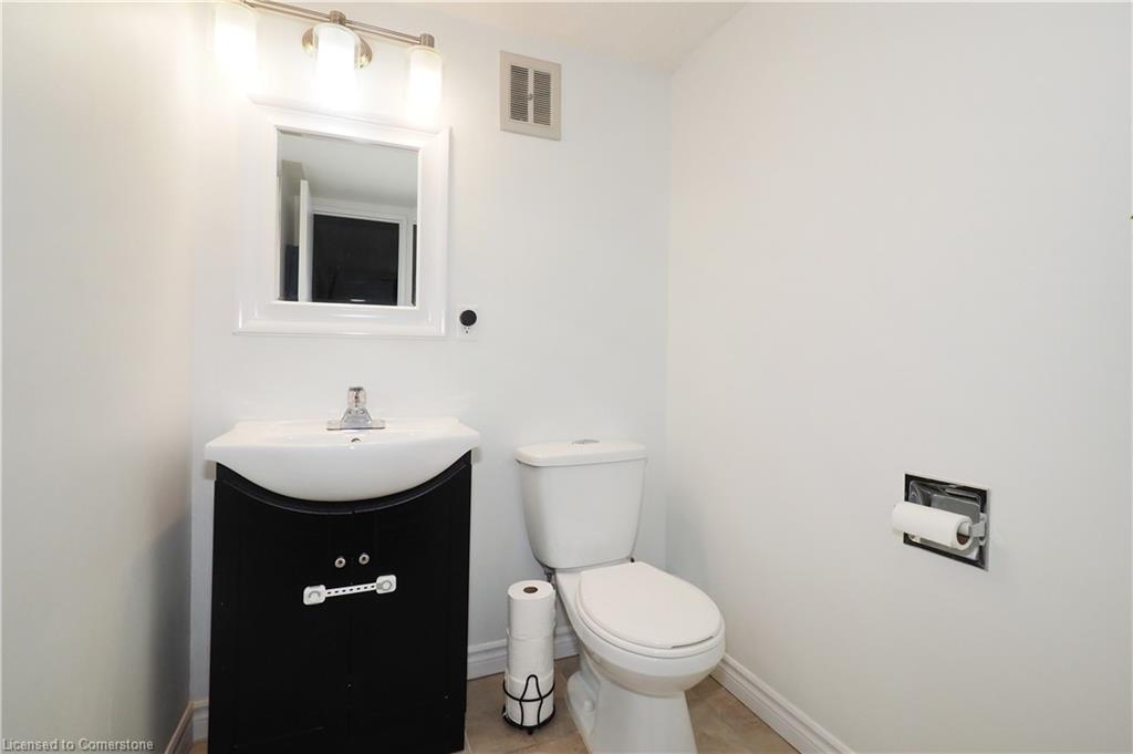 206-6 Walton Avenue Property Photo 45