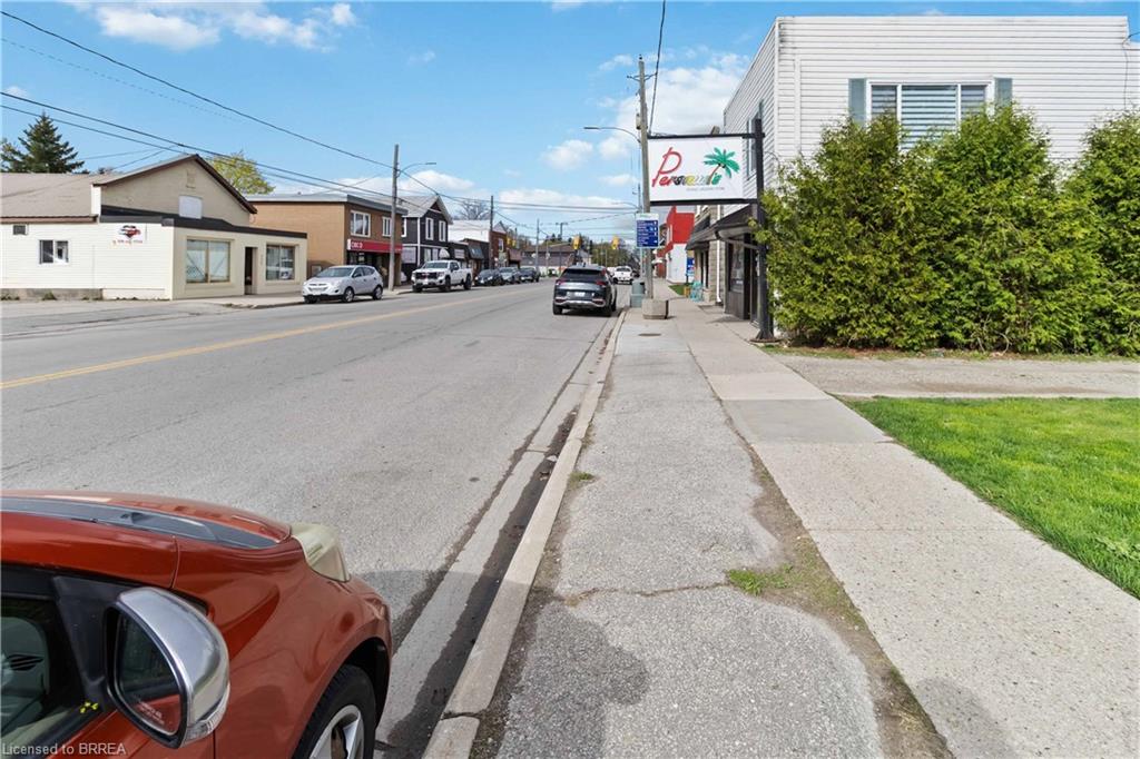 112 King Street Property Photo 2