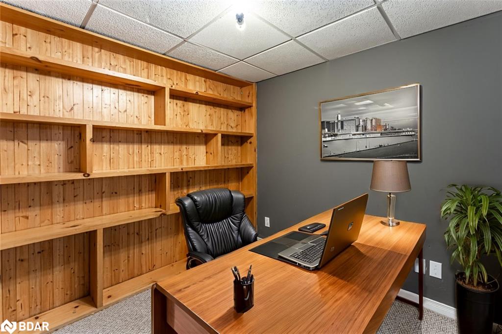 13 Golds Crescent Property Photo 11