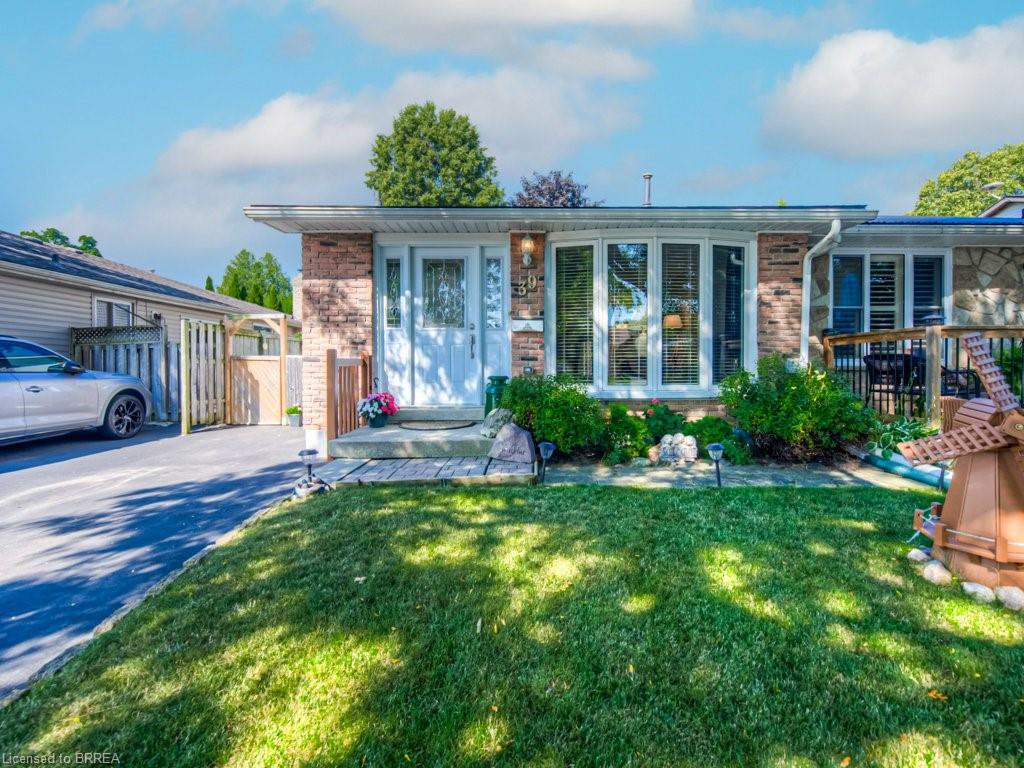39 Ivanhoe Road Property Photo 1