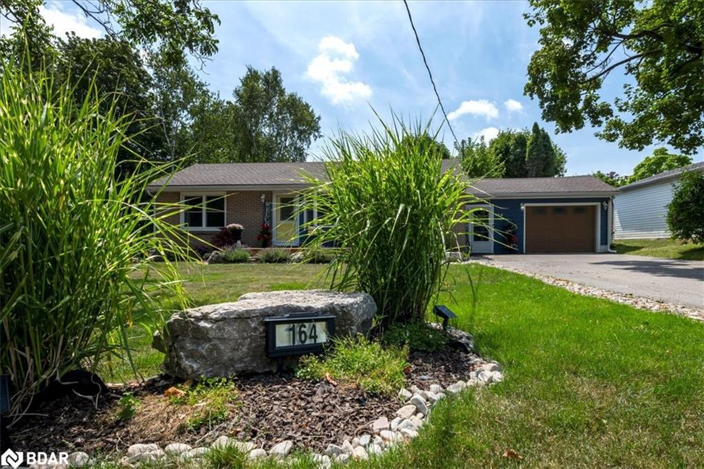 164 Avenue Avenue Property Photo 1