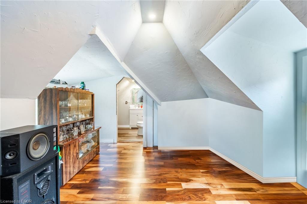 44 Bristol Street Property Photo 27