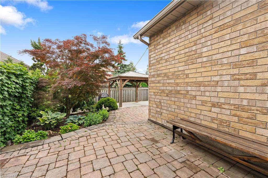 1 Hillcroft Drive Property Photo 24