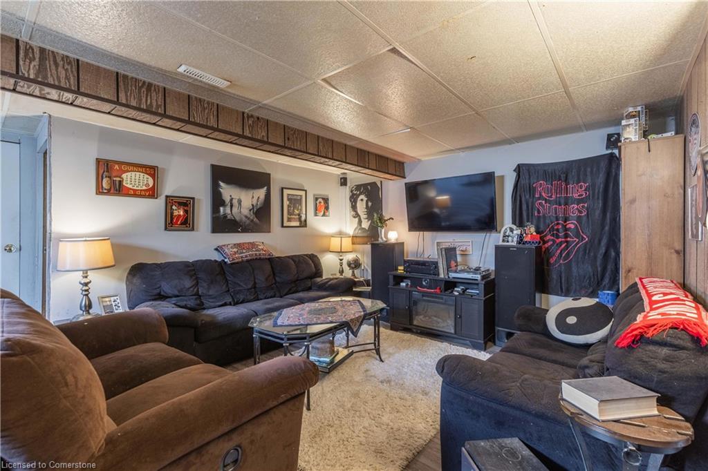 7709 Ronnie Crescent Property Photo 15