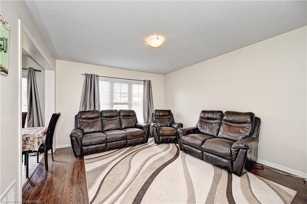 4 Dalton Drive Property Photo 8