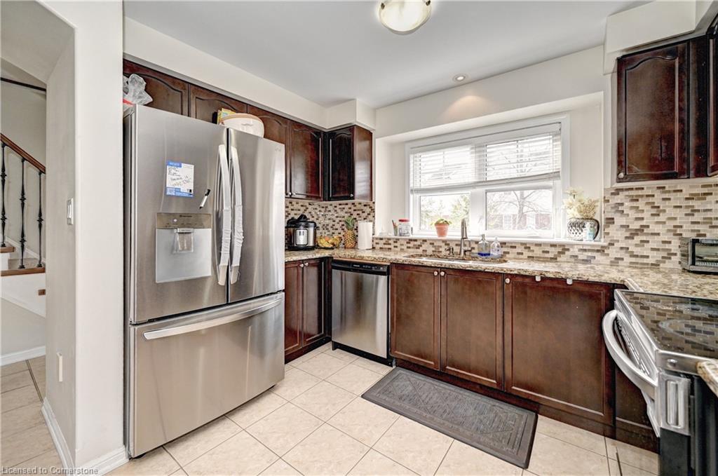 4 Dalton Drive Property Photo 12