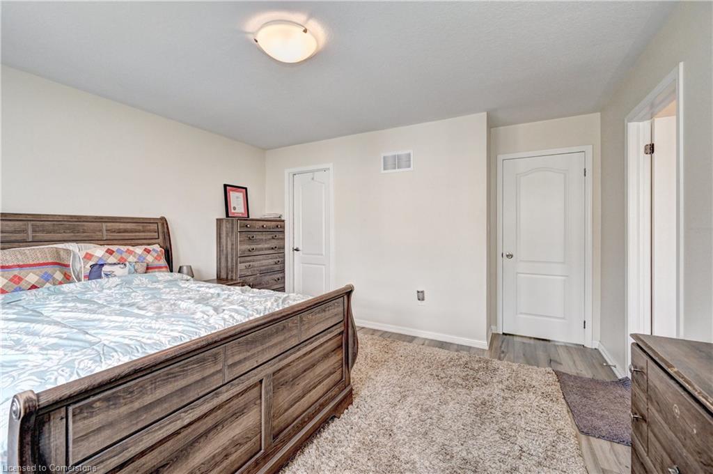 4 Dalton Drive Property Photo 17