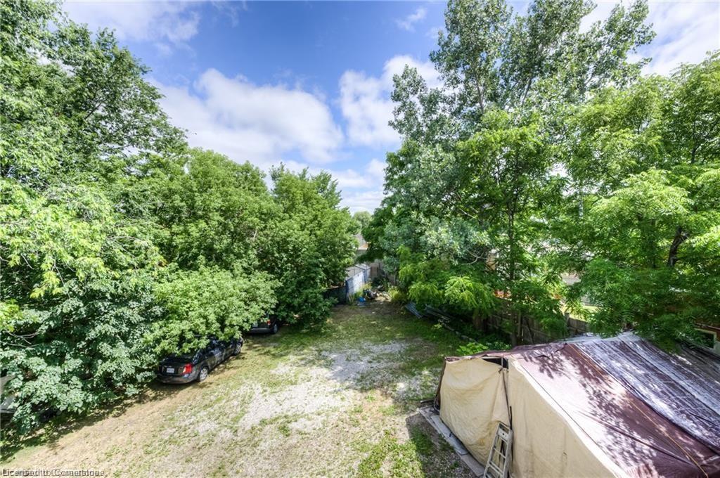126 Clive Road Property Photo 24