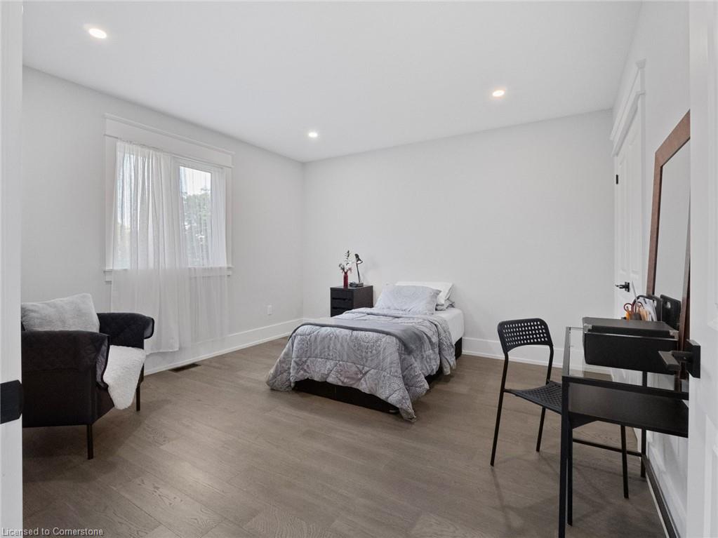 40 Topham Boulevard Property Photo 15