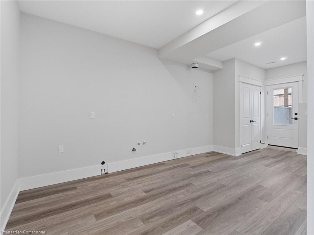 40 Topham Boulevard Property Photo 20