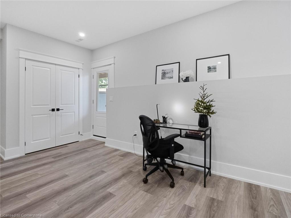 40 Topham Boulevard Property Photo 24