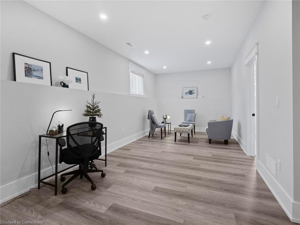 40 Topham Boulevard Property Photo 25