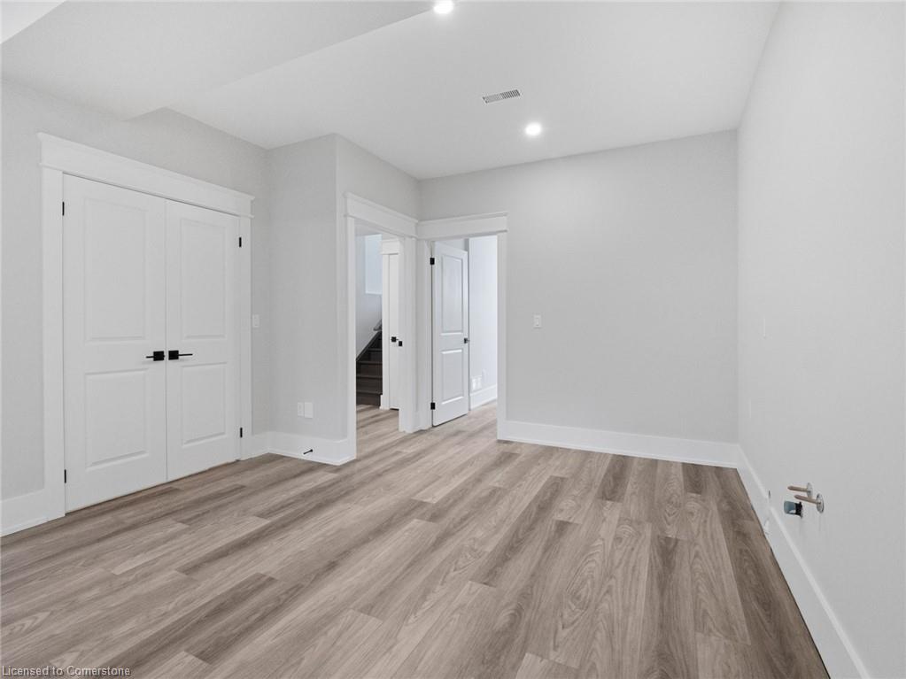 40 Topham Boulevard Property Photo 27