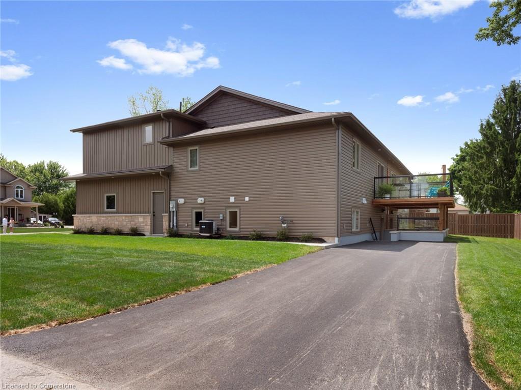 40 Topham Boulevard Property Photo 37