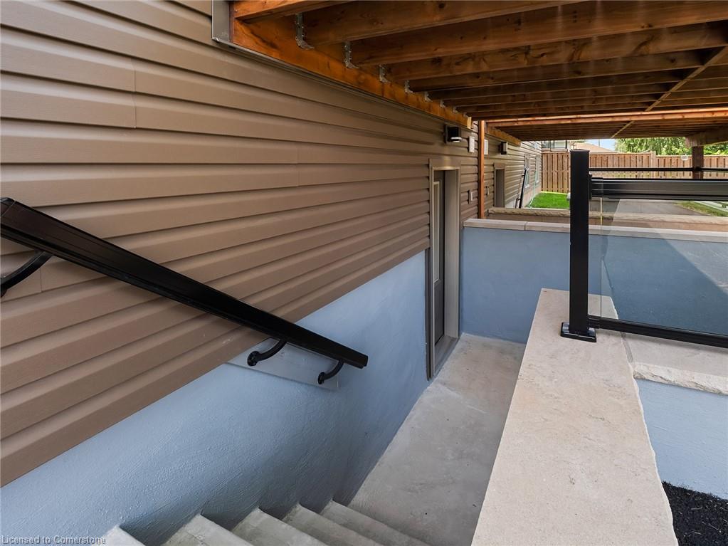 40 Topham Boulevard Property Photo 39