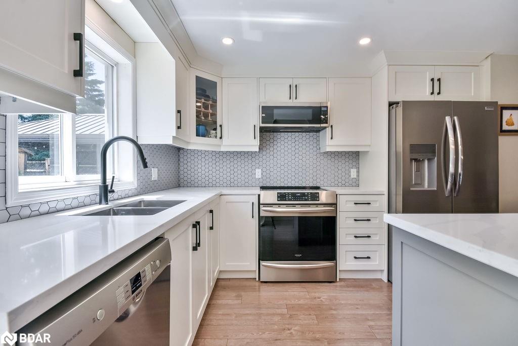 67 Lougheed Road Property Photo 5