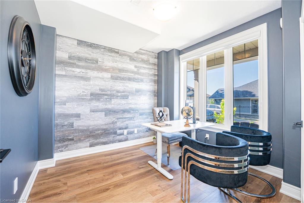 11-2848 King Street Property Photo 7