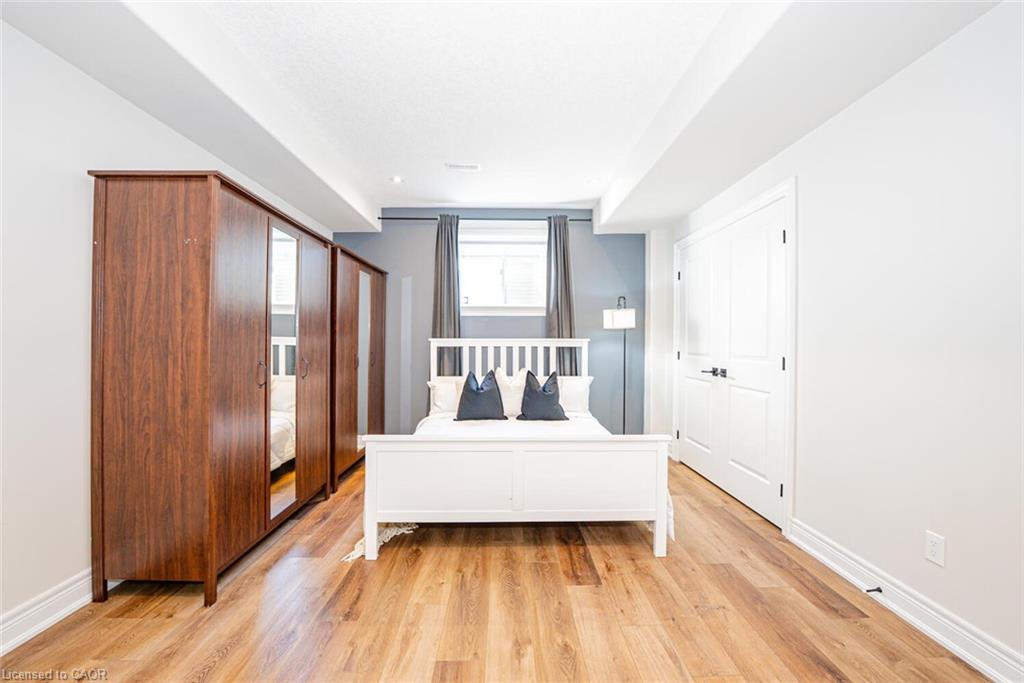 11-2848 King Street Property Photo 15