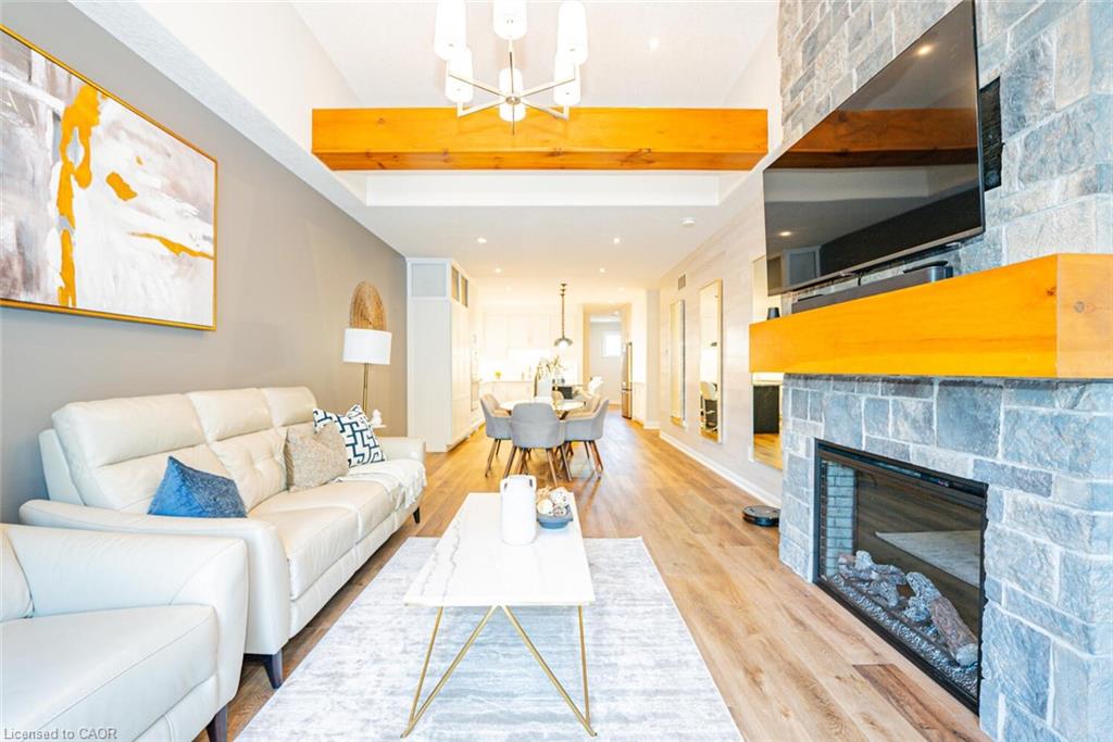 11-2848 King Street Property Photo 32