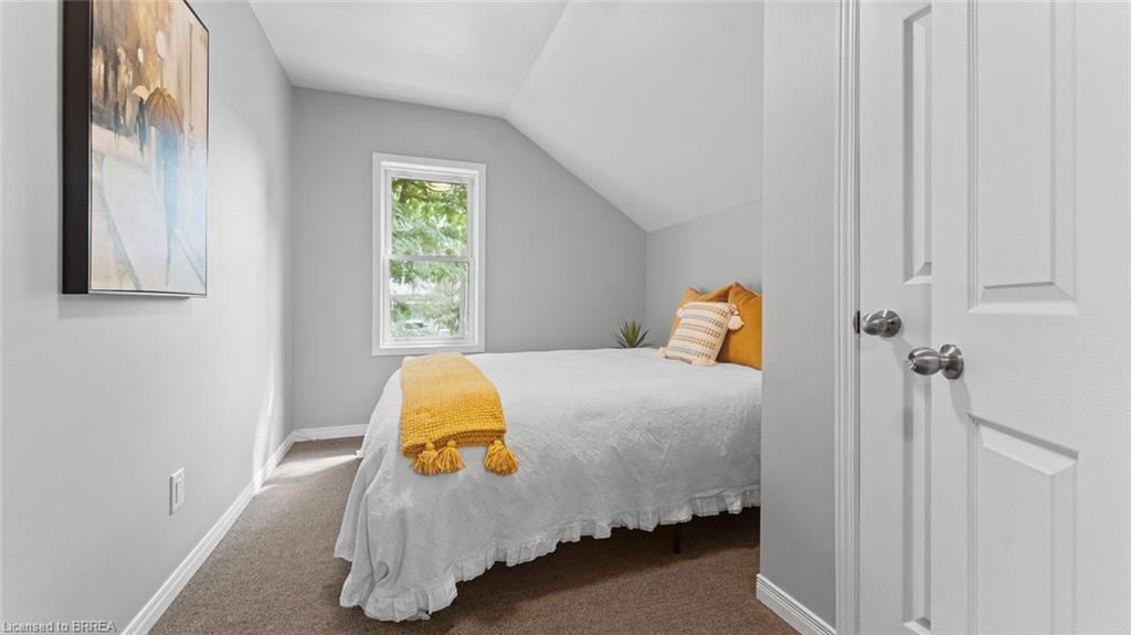 69 Grand River Avenue Property Photo 15
