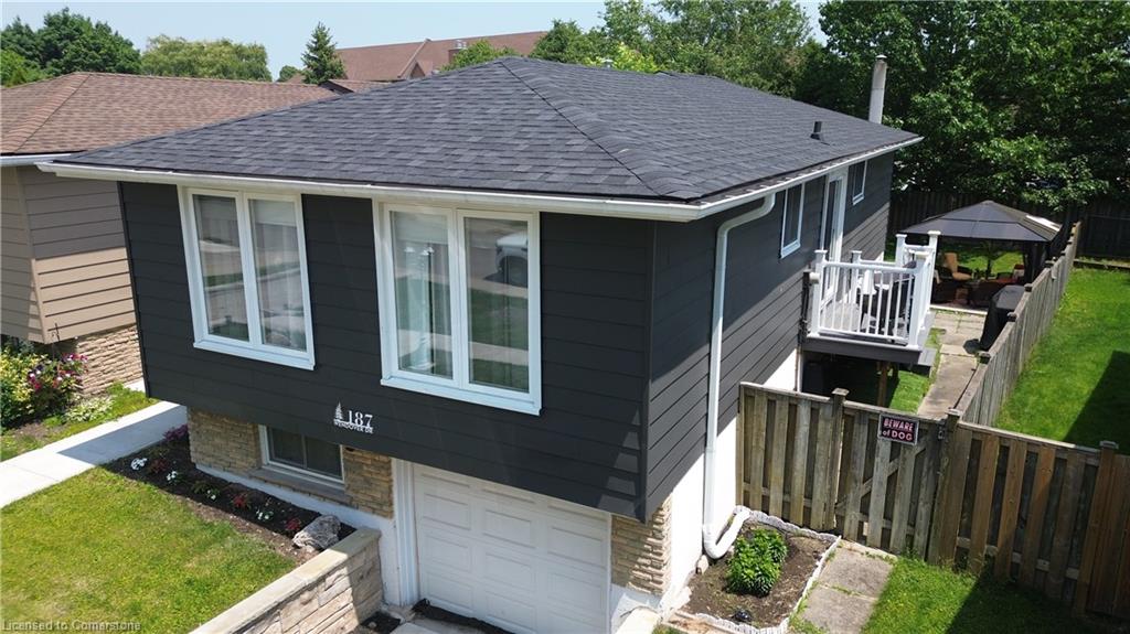 187 Wendover Drive Property Photo 1