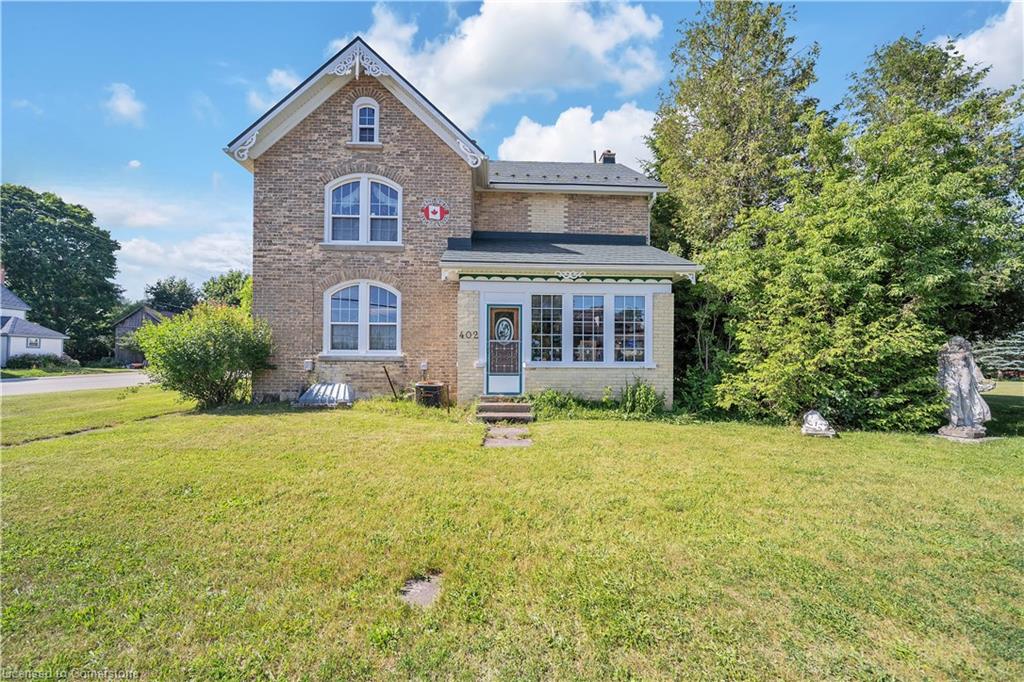 402 Lambton Street E Property Photo 4