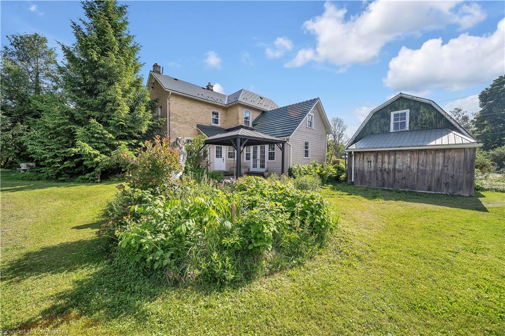 402 Lambton Street E Property Photo 40