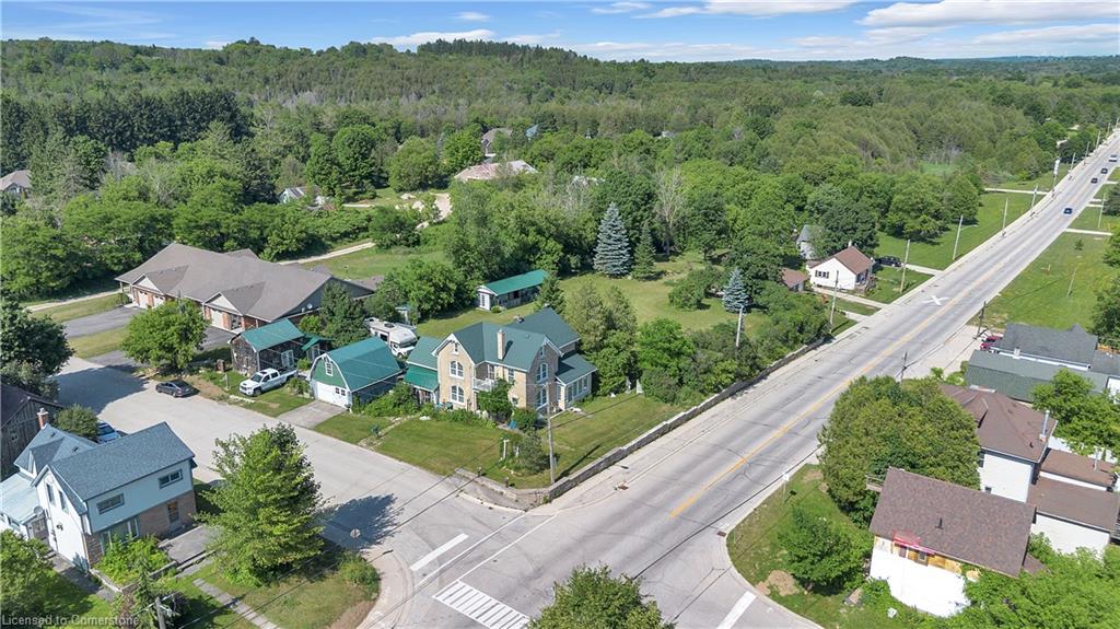 402 Lambton Street E Property Photo 47