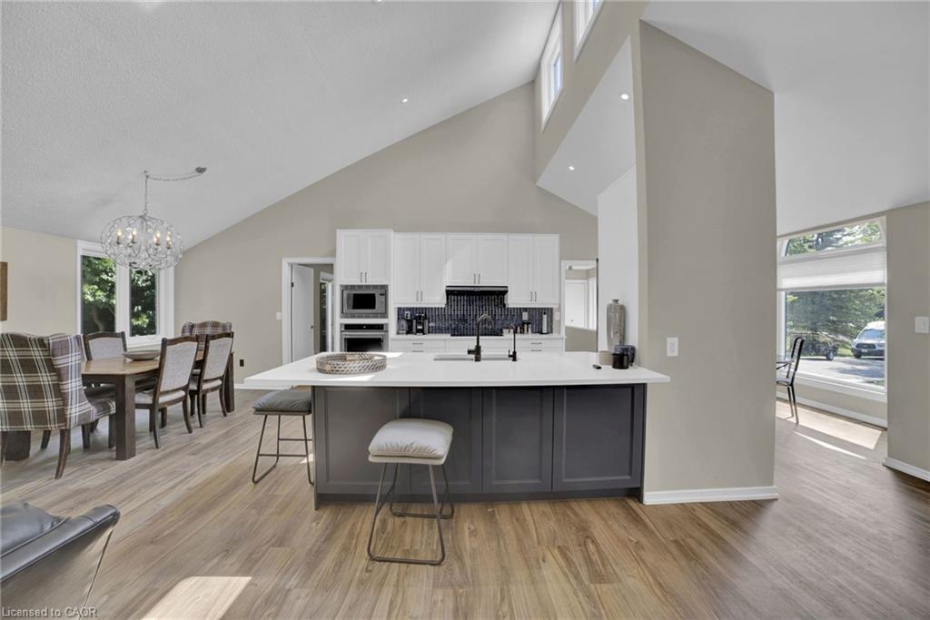 11 Weneil Drive Property Photo 15