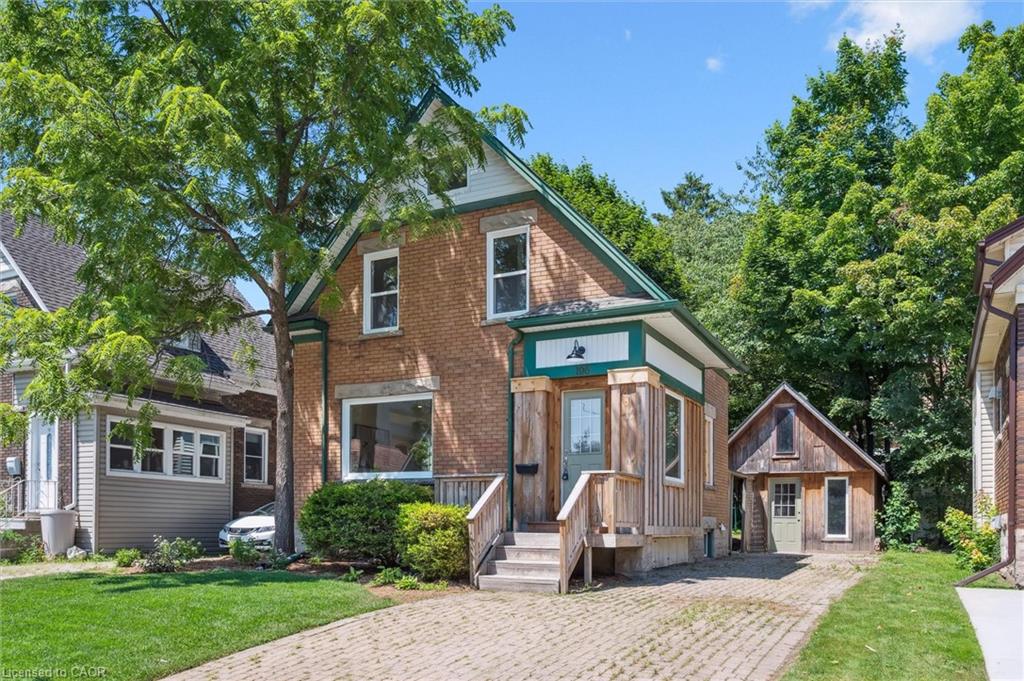 196 Kent Avenue Property Photo 1