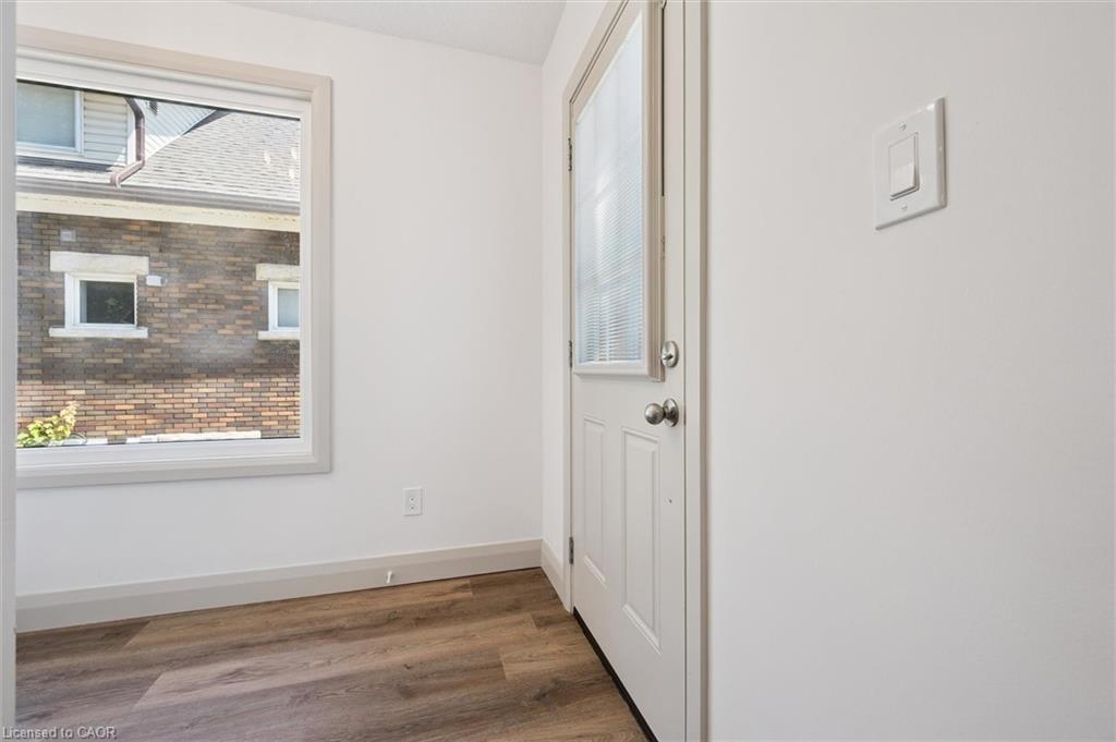 196 Kent Avenue Property Photo 5