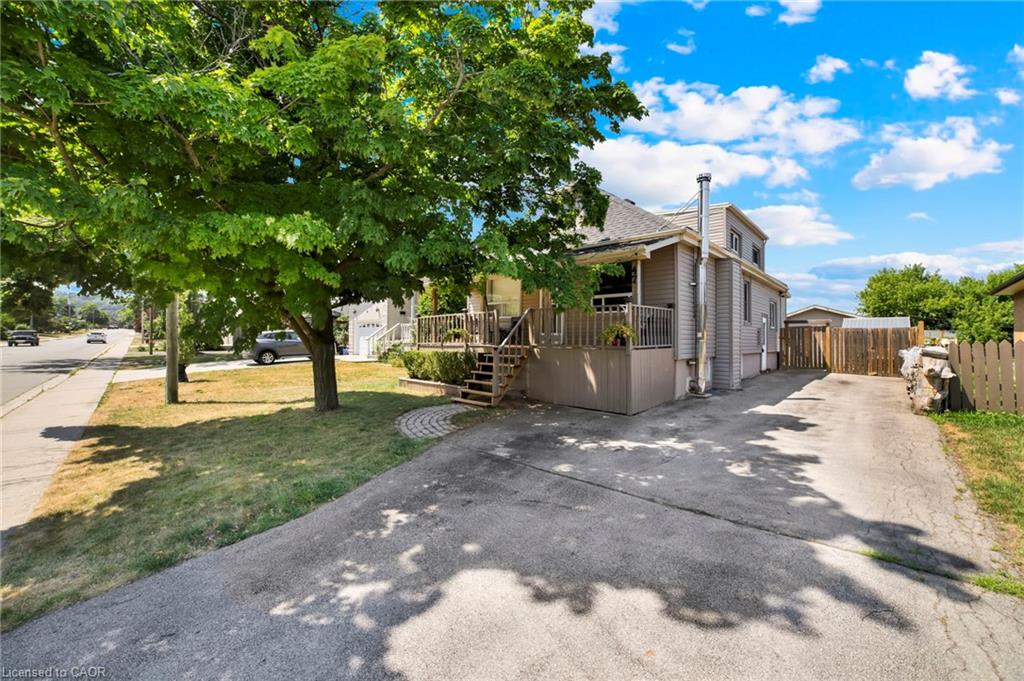 47 Worsley Road Property Photo 4