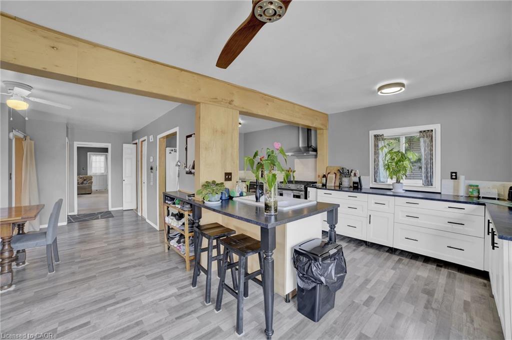 47 Worsley Road Property Photo 12