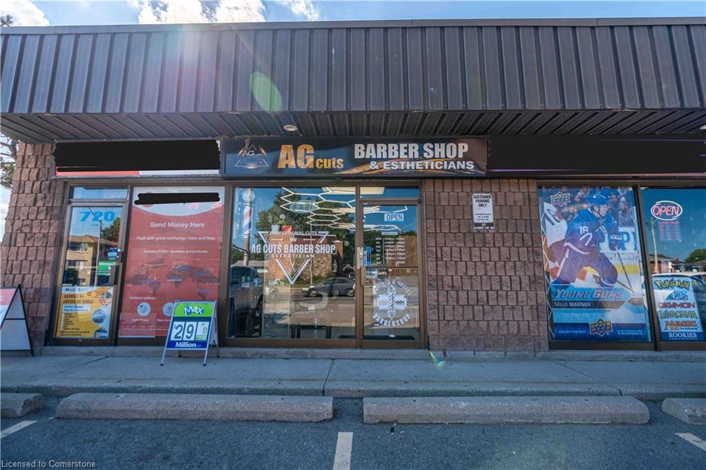 5-720 Upper James Street Property Photo 1