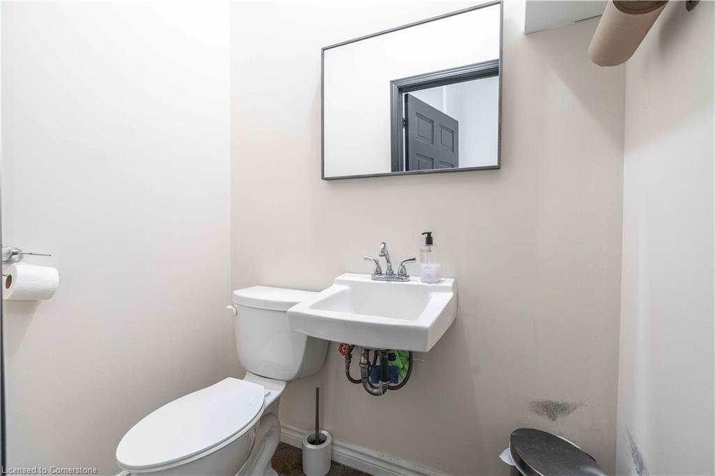 5-720 Upper James Street Property Photo 19