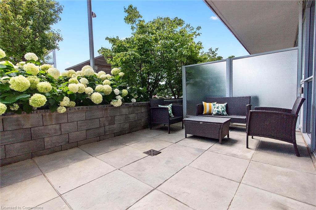 607-65 Speers Road Property Photo 1